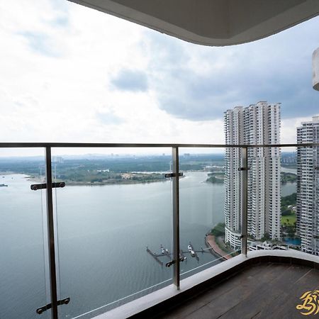 شقة Scenic Country Garden Danga Bay By Lions Bay جوهر بهرو المظهر الخارجي الصورة