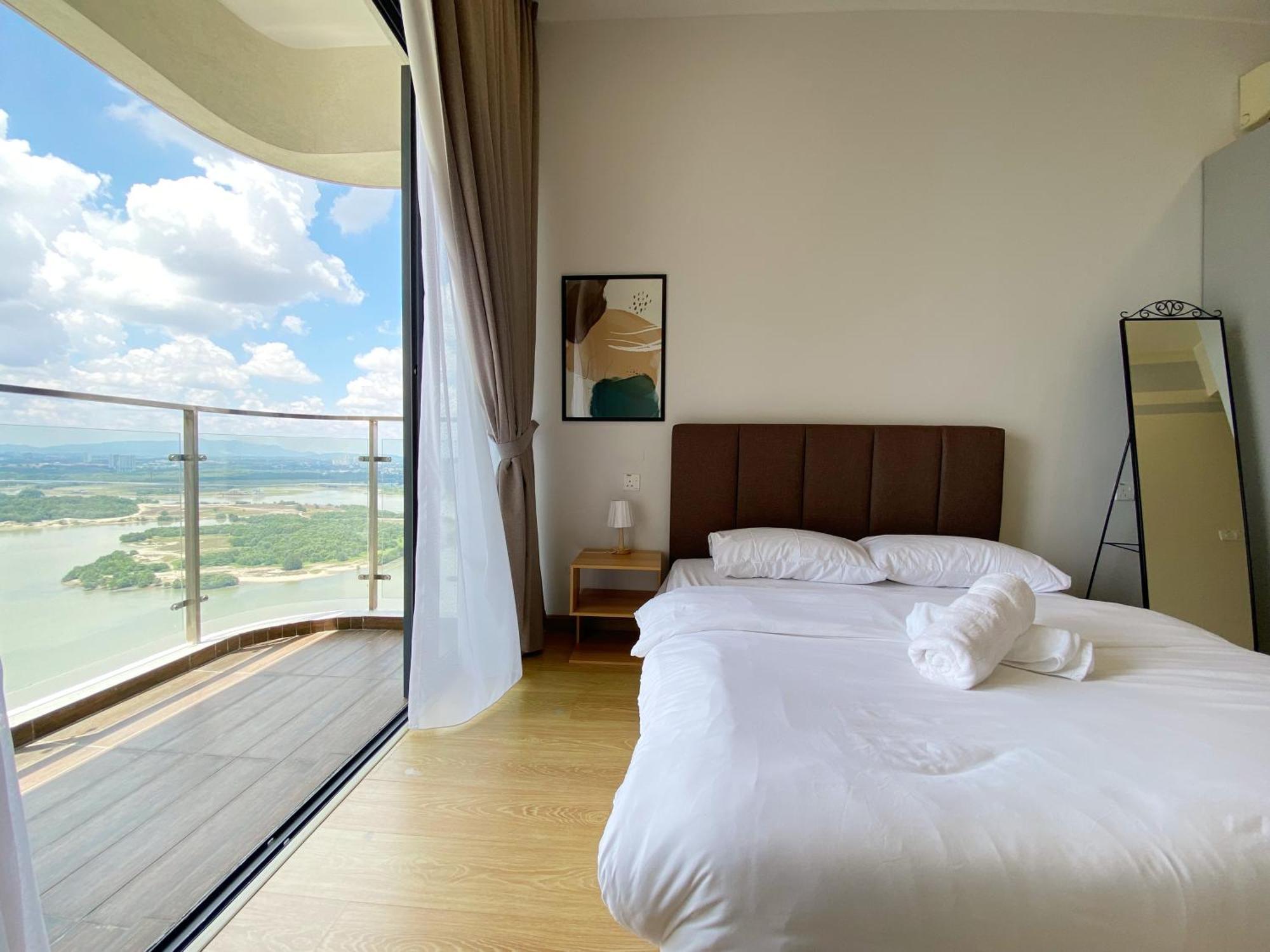 شقة Scenic Country Garden Danga Bay By Lions Bay جوهر بهرو الغرفة الصورة